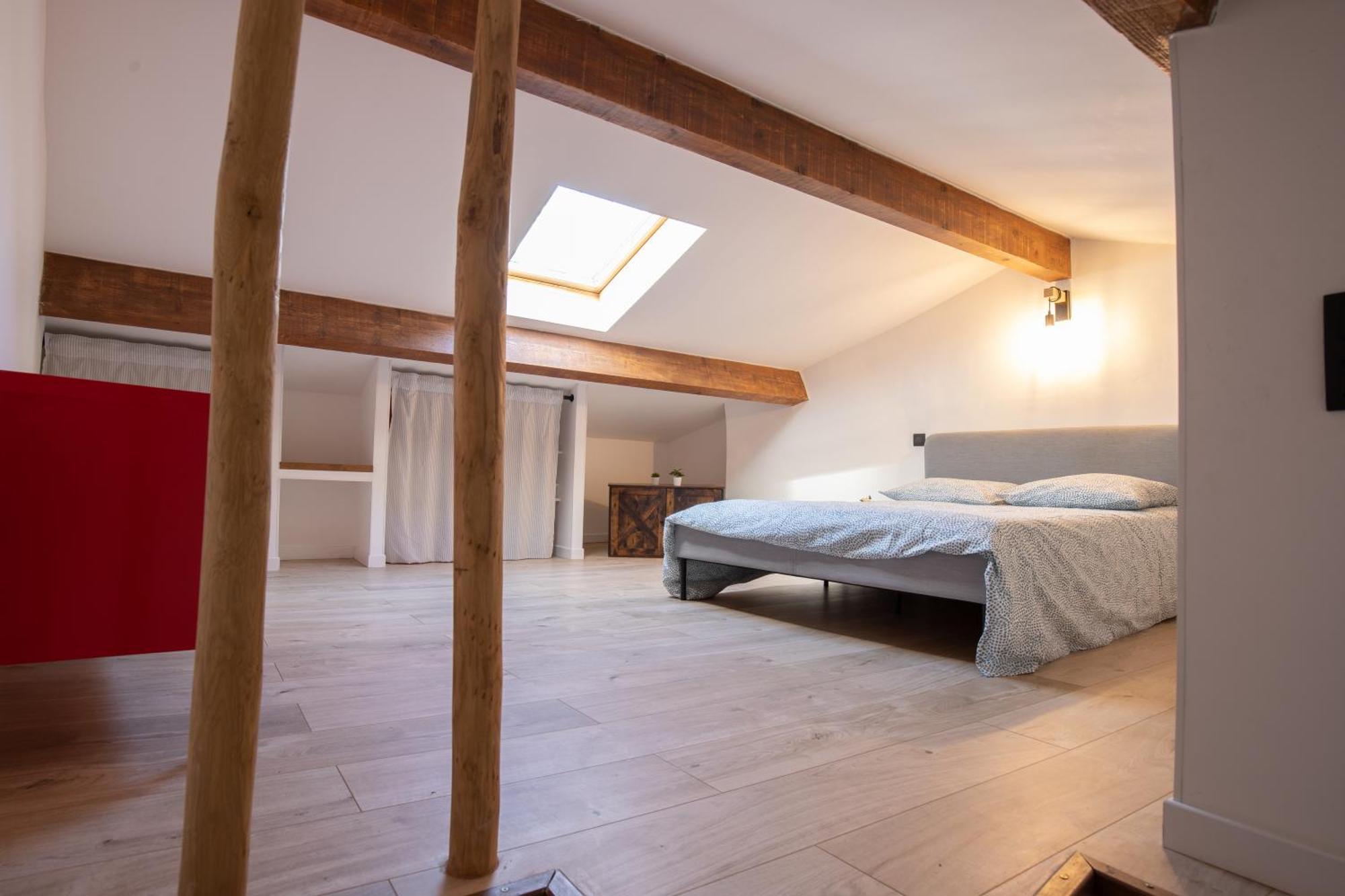 Le Duplex - Hypercentre - Wifi Apartment Carpentras Exterior foto